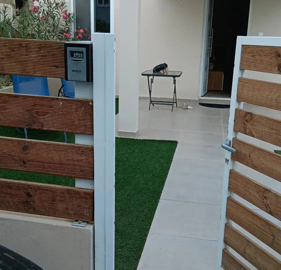 Holiday home Universe House Dromolaxia